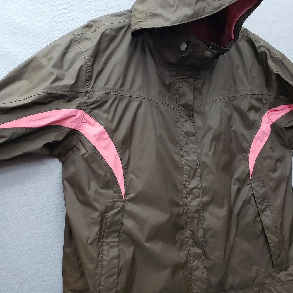 Columbia storm dry
